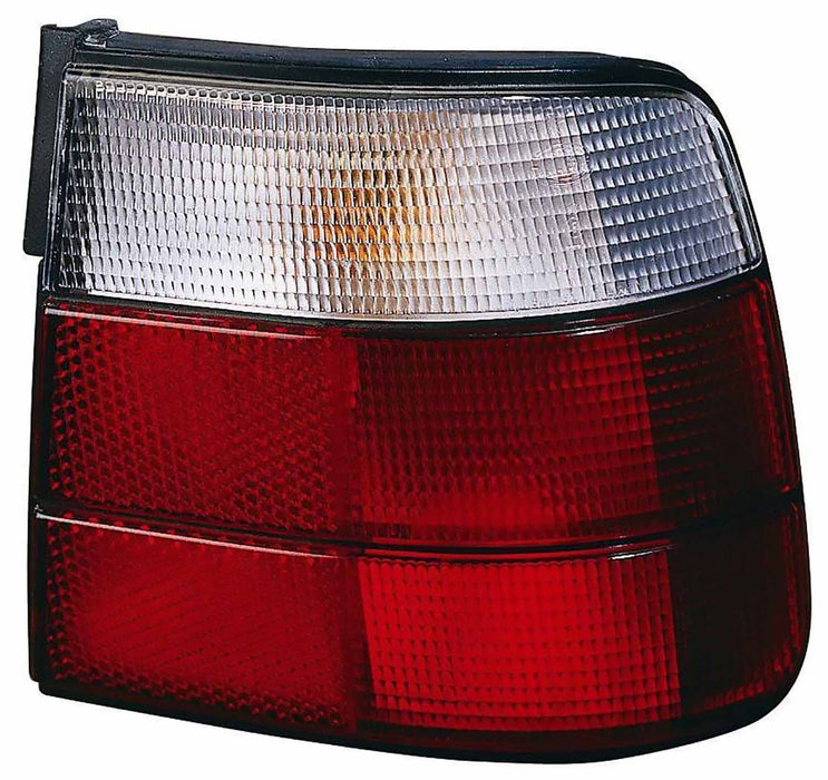 Right Outer Tail Light Assembly for BMW 540i 1995 1994 P-1139417