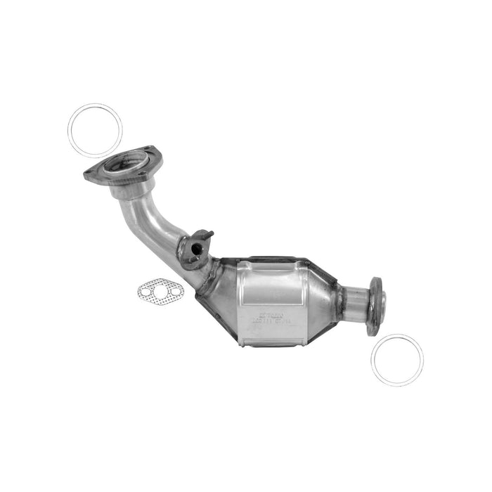 Front Catalytic Converter for Toyota Tacoma 3.4L V6 121.9" Wheelbase 2004 2003 2002 2001 2000 P-36752