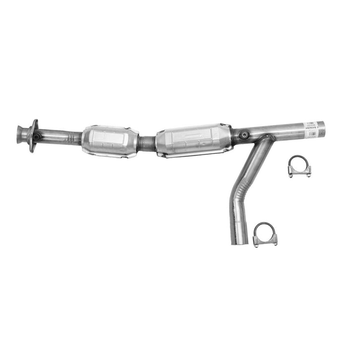 Right Catalytic Converter for Ford E-150 Club Wagon 4.6L V8 2005 2004 2003 - AP Exhaust 645284