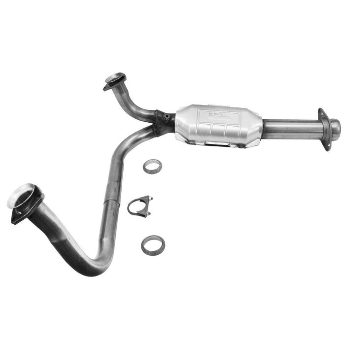 Catalytic Converter for Chevrolet C2500 1995 1994 P-37810