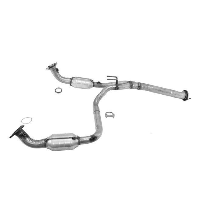 Catalytic Converter for Chevrolet Express 1500 135.0" Wheelbase 2008 2007 2006 2005 2004 2003 P-37948