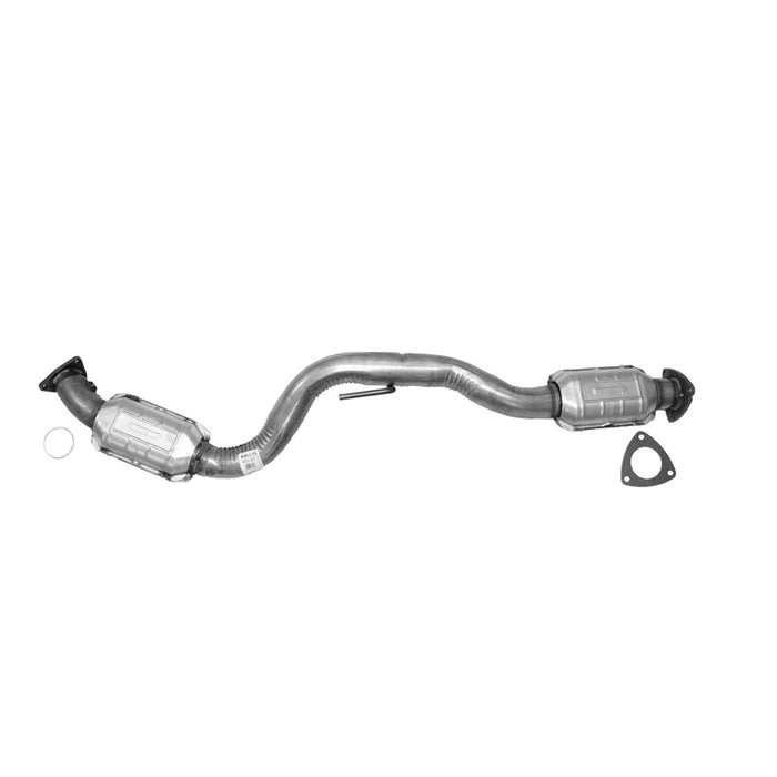 Right Catalytic Converter for Chevrolet Express 2500 2005 2004 2003 P-37952