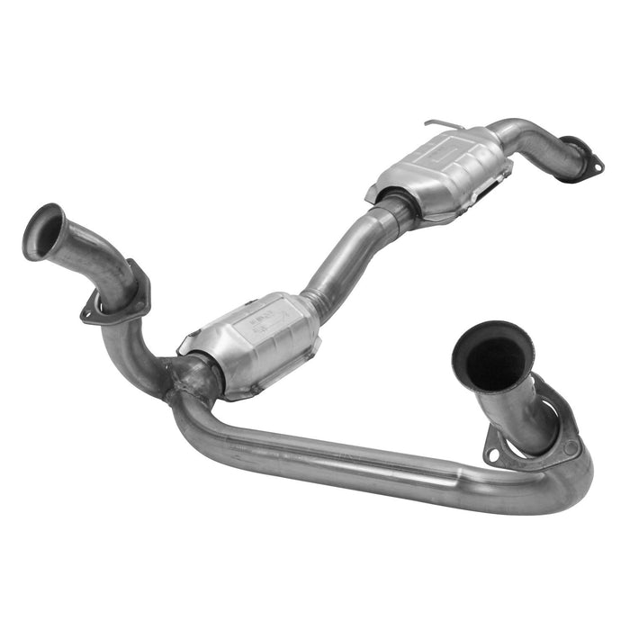 Catalytic Converter for Chevrolet S10 4.3L V6 4WD Crew Cab Pickup 122.9" Wheelbase 4-Door 2004 2003 2002 2001 P-38015