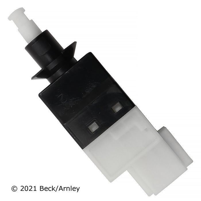 Brake Light Switch for Mercedes-Benz CLS63 AMG 6.3L V8 2011 2010 2009 2008 2007 P-2254941