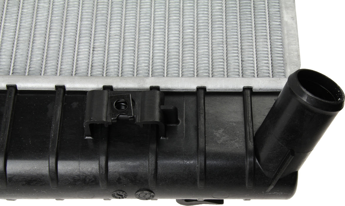 Radiator for Chevrolet Monte Carlo 2007 2006 P-1388540