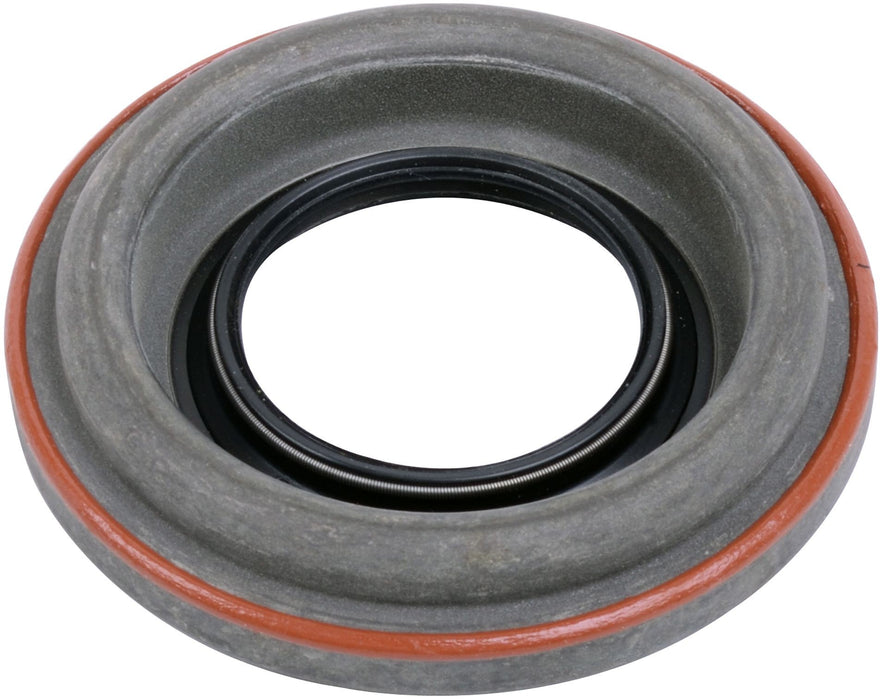 Rear Differential Pinion Seal for Chevrolet C10 Suburban 1972 1971 1970 1969 1968 P-1314333