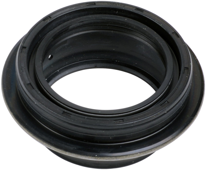 Rear Manual Transmission Seal for GMC Sierra 2500 HD 2007 2006 2005 2004 2003 2002 2001 P-1323151