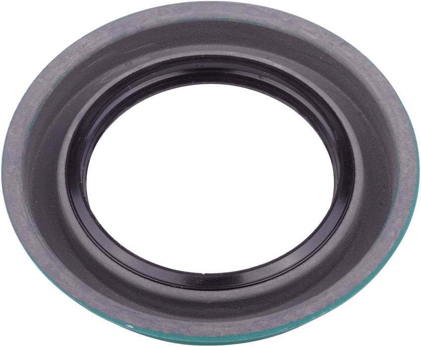 Front Wheel Seal for GMC K25 Suburban 4WD 1977 1976 1975 P-1324022