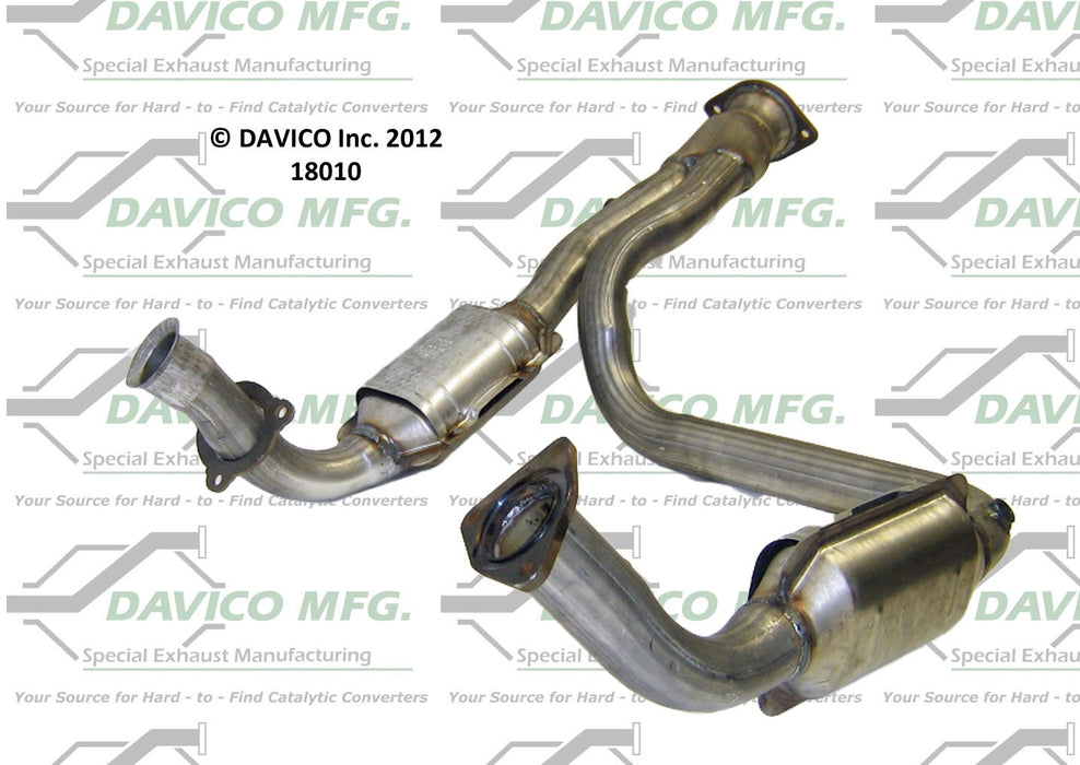 Front Catalytic Converter for Chevrolet Avalanche 1500 5.3L V8 2005 2004 2003 2002 P-326081