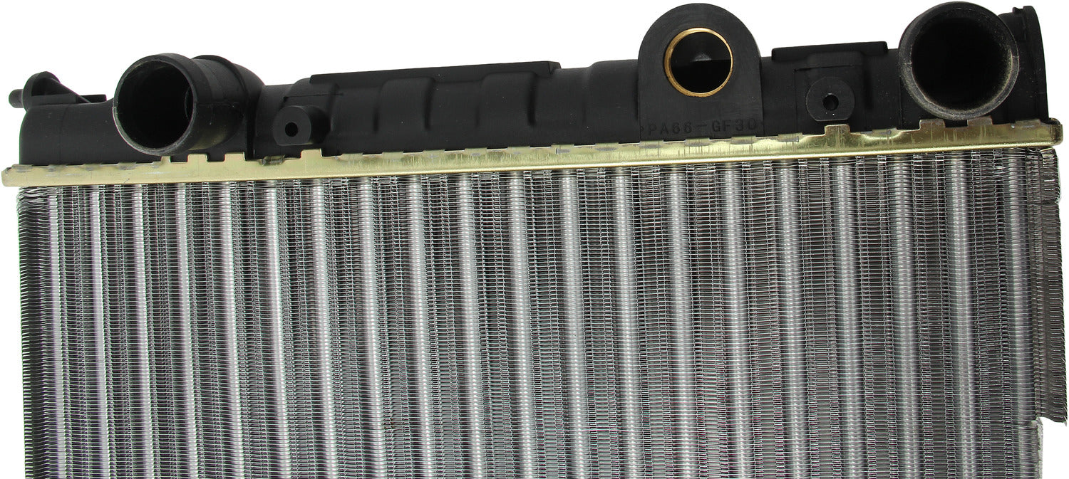 Radiator for Volkswagen Passat GAS 1994 1993 P-611318