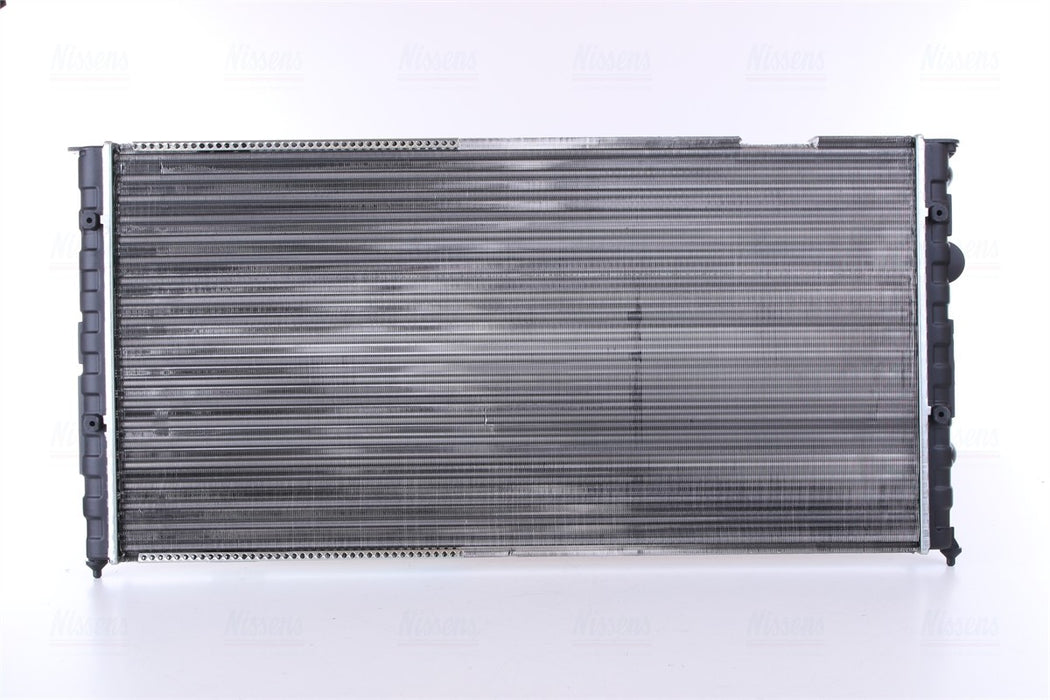 Radiator for Volkswagen Passat GAS 1994 1993 P-611318