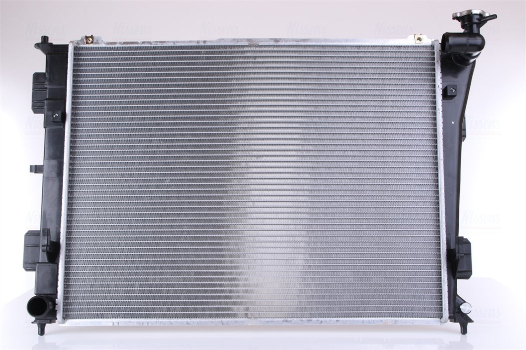 Radiator for Kia Optima 2.4L L4 LX GAS 2012 2011 P-611416