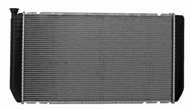 Radiator for GMC K2500 7.4L V8 GAS 2000 1999 1998 1997 1996 1995 1994 P-637106