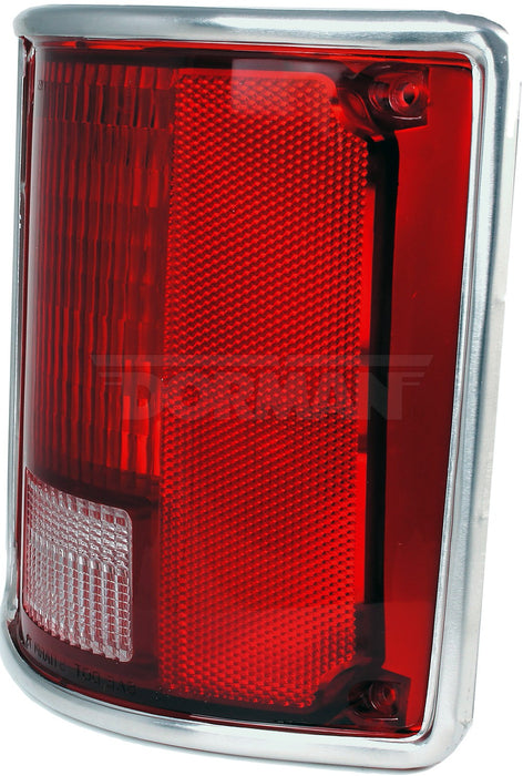 Right Tail Light Assembly for Chevrolet C20 Suburban 1986 1985 1984 1983 1982 1981 1980 1979 1978 P-1065473