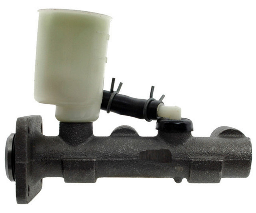 Brake Master Cylinder for Toyota Pickup 4WD 1987 1986 P-2109424