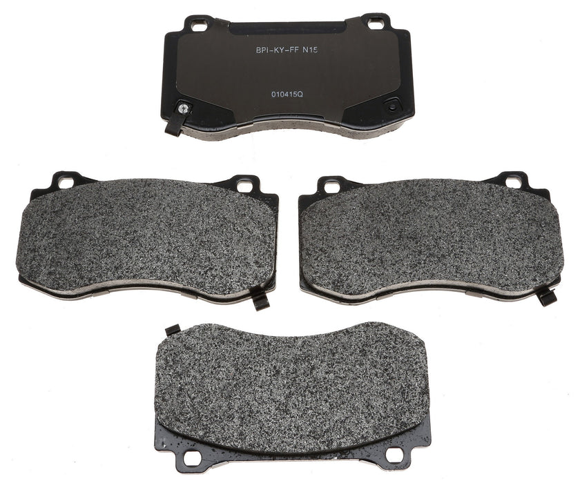 Front Disc Brake Pad Set for Chrysler 300 2014 2013 2012 2010 2009 2008 2007 2006 2005 P-2110315