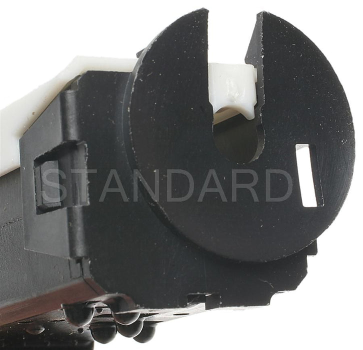 Clutch Starter Safety Switch for Chevrolet Blazer 2005 2004 2003 2002 2001 P-2905601