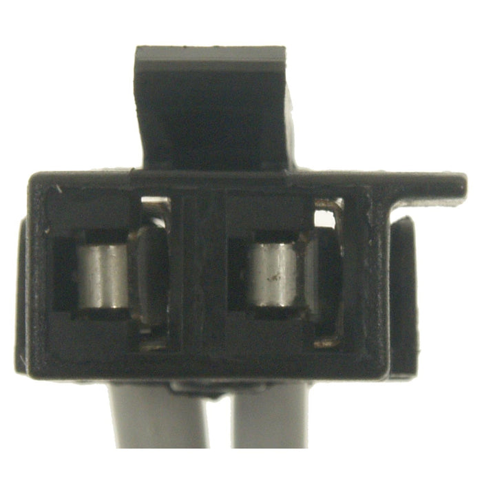 Junction Block Connector for Oldsmobile Firenza 1988 1987 1986 P-2993028