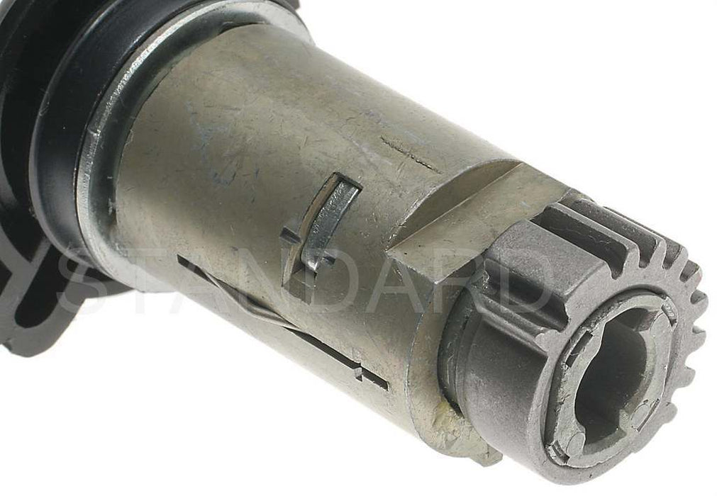 Ignition Lock Cylinder for Buick Reatta 1989 1988 P-3059329