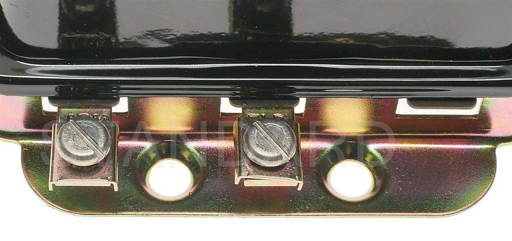 Voltage Regulator for Studebaker E17 1955 - Standard Ignition VR-4