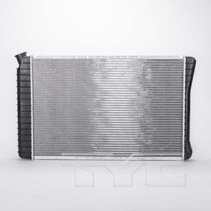 Radiator for GMC G35/G3500 Van 4.1L L6 1974 1973 1972 P-3300006