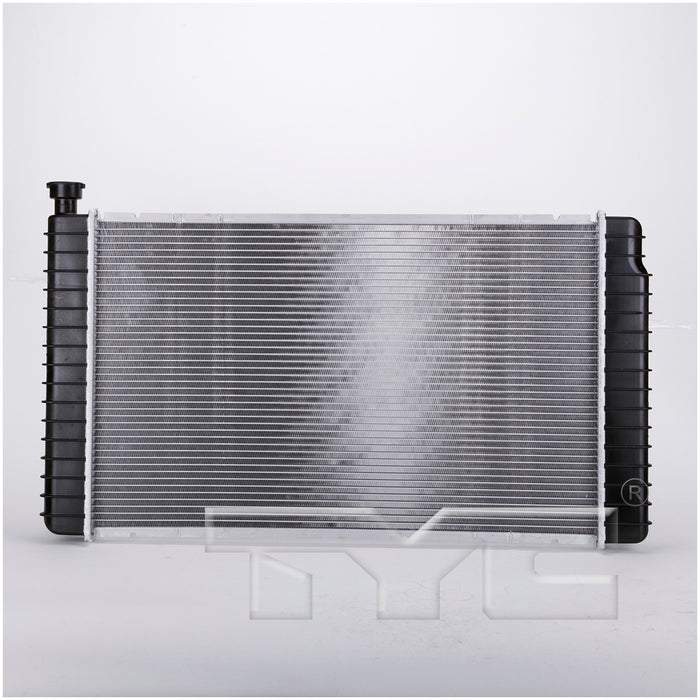 Radiator for Chevrolet K1500 5.0L V8 GAS 1999 1998 1997 1996 P-3301080