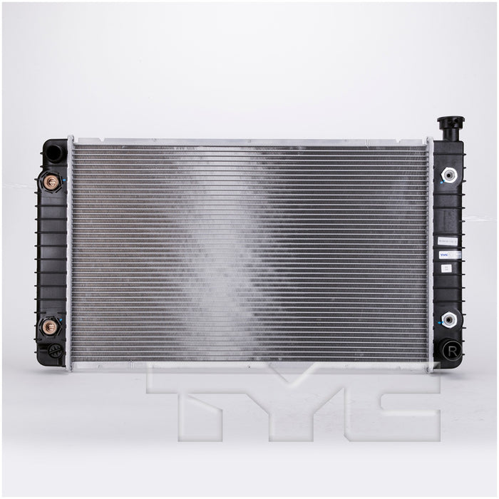 Radiator for Chevrolet K1500 5.0L V8 GAS 1999 1998 1997 1996 P-3301080