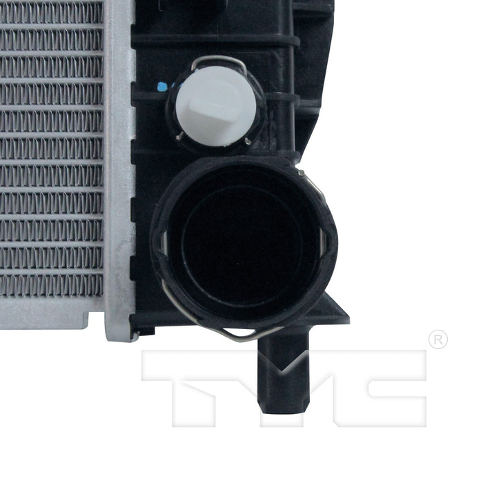 Radiator for Mercedes-Benz C240 2005 2004 2003 2002 2001 P-3309141