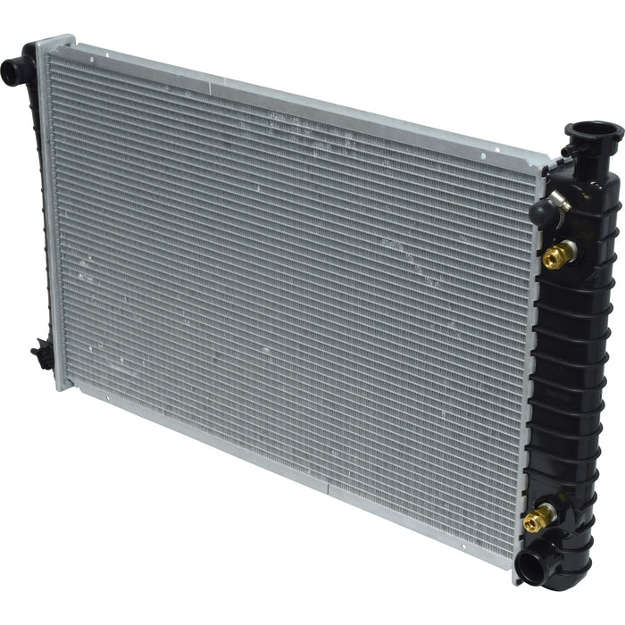 Radiator for Chevrolet K2500 5.0L V8 Silverado GAS 21 VIN 1998 1997 1996 P-3385630