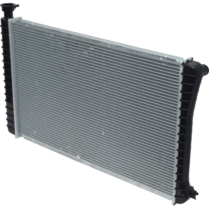 Radiator for Chevrolet K2500 5.0L V8 Silverado GAS 21 VIN 1998 1997 1996 P-3385630