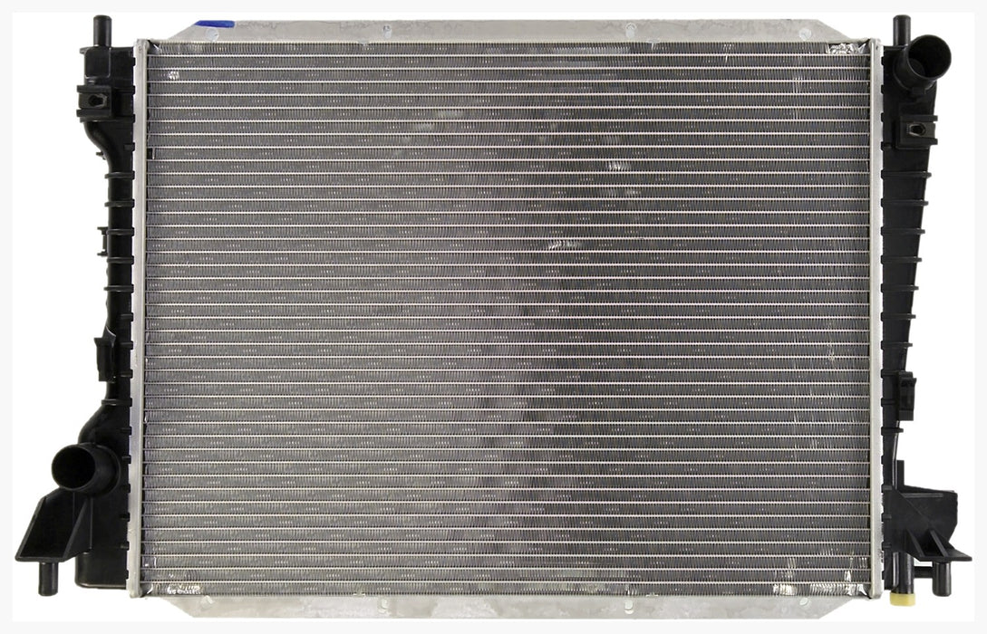 Radiator for Ford Thunderbird 3.9L V8 2005 2004 2003 2002 P-73084