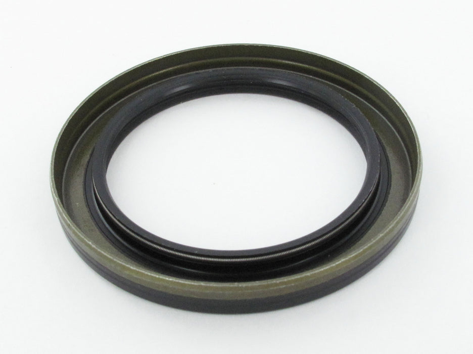 Front Wheel Seal for Freightliner Sprinter 2500 2006 2005 2004 2003 2002 P-1322781