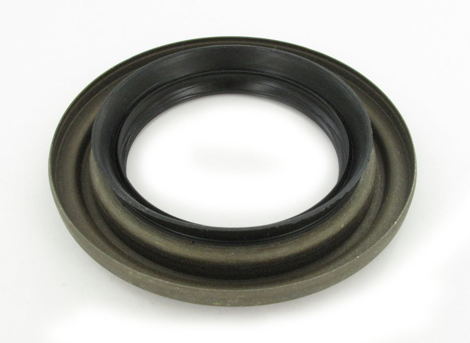 Rear Differential Pinion Seal for Dodge Ram 3500 2002 2001 2000 1999 1998 1997 1996 1995 1994 - SKF 25140