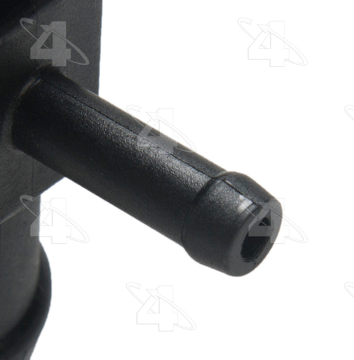 Radiator Coolant Hose Connector for Volkswagen GTI 2013 2012 P-2643752