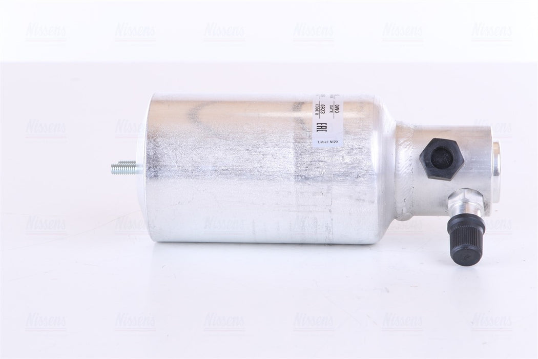 A/C Receiver Drier for Volkswagen EuroVan 2.8L V6 Camper GAS 1997 P-613127