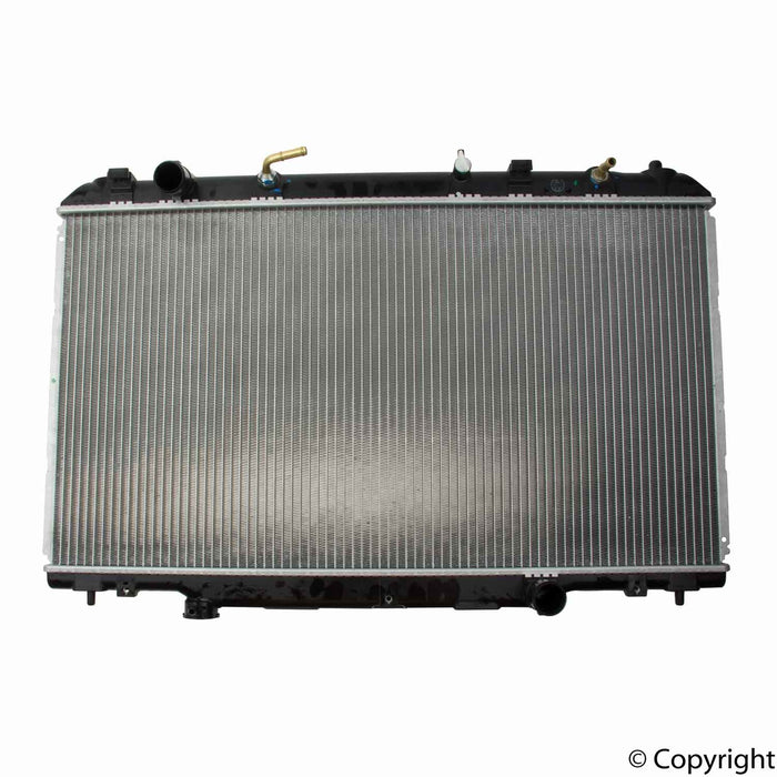 Radiator for Toyota Solara 2003 2002 P-1752199