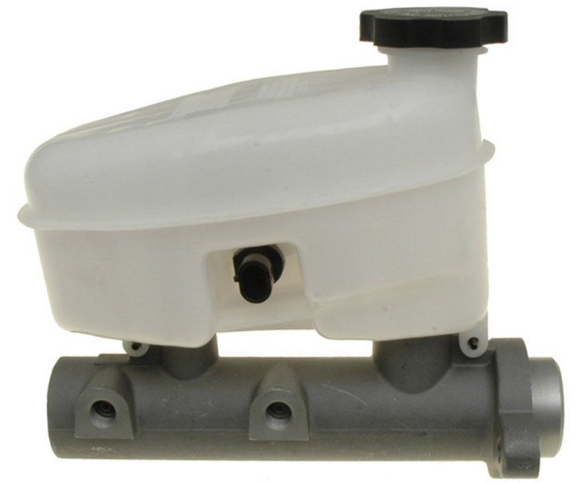 Brake Master Cylinder for Cadillac Escalade 2005 2004 2003 P-2107611