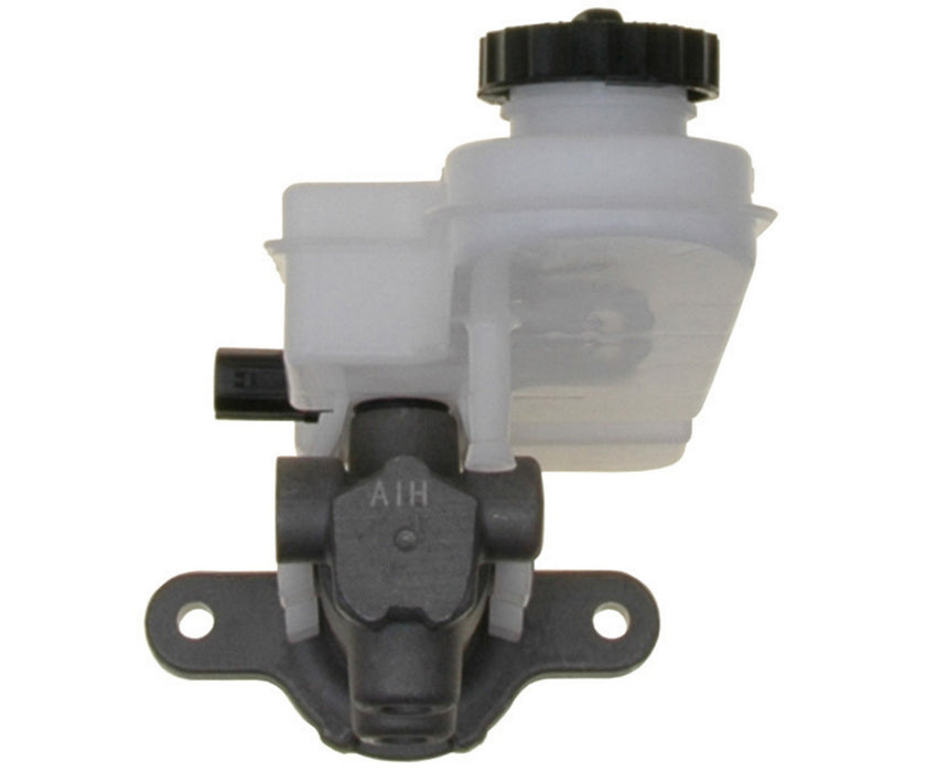 Brake Master Cylinder for Dodge Avenger 2014 2013 2012 2011 2010 2009 2008 P-2108098