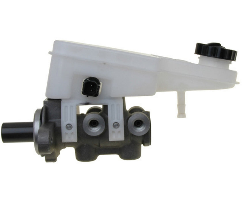 Brake Master Cylinder for Dodge Avenger 2014 2013 2012 2011 2010 2009 2008 P-2108098