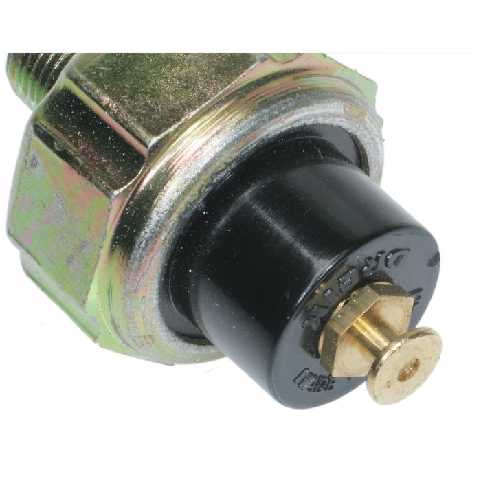 Engine Oil Pressure Switch for Mazda 1200 1971 P-2918251