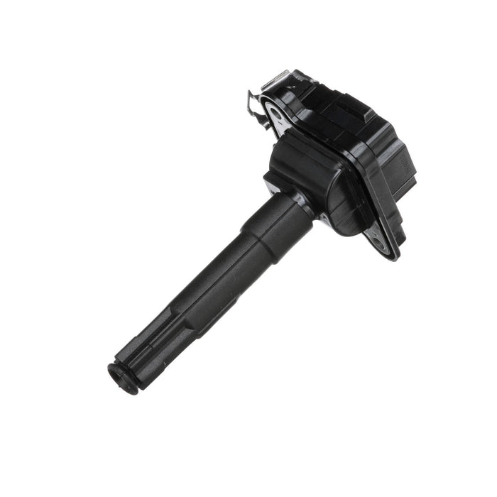 Ignition Coil for Volkswagen Golf 1.8L L4 2005 2004 2003 2002 - Standard Ignition UF-290